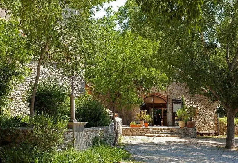 Bed and Breakfast Mas De Coulet