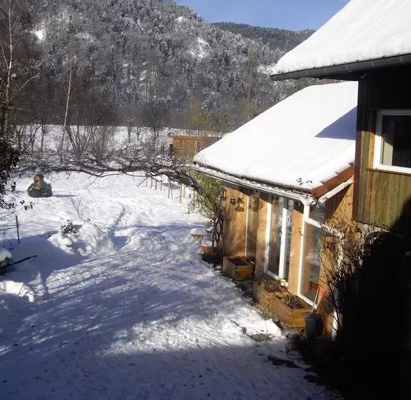 Aamiaismajoitus (B&B) Les Arts Verts