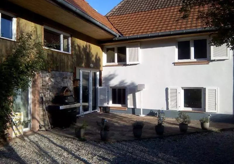 Aamiaismajoitus (B&B) Les Arts Verts