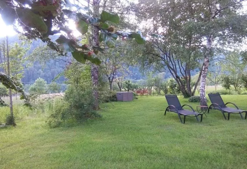 Aamiaismajoitus (B&B) Les Arts Verts