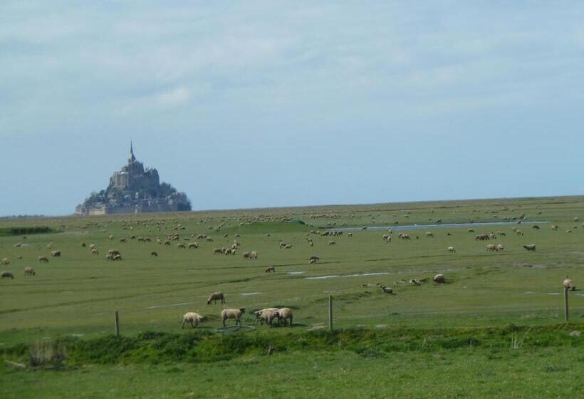 مبيت وإفطار Les Pres Salés