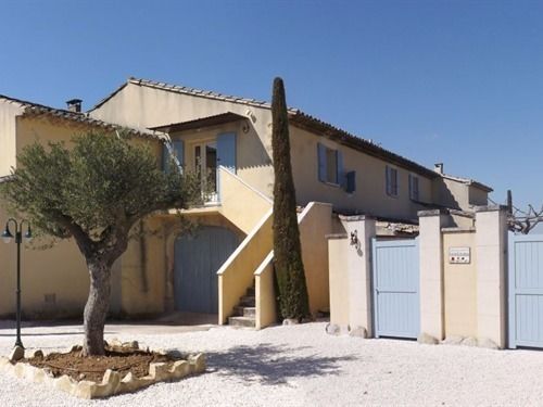 مبيت وإفطار Mas Dansavan Chambres D Hôtes