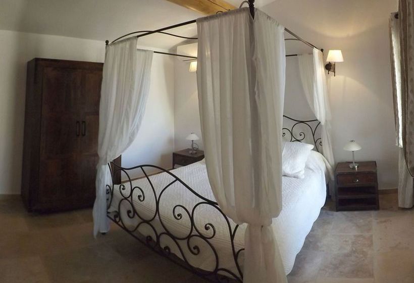 مبيت وإفطار Mas Dansavan Chambres D Hôtes