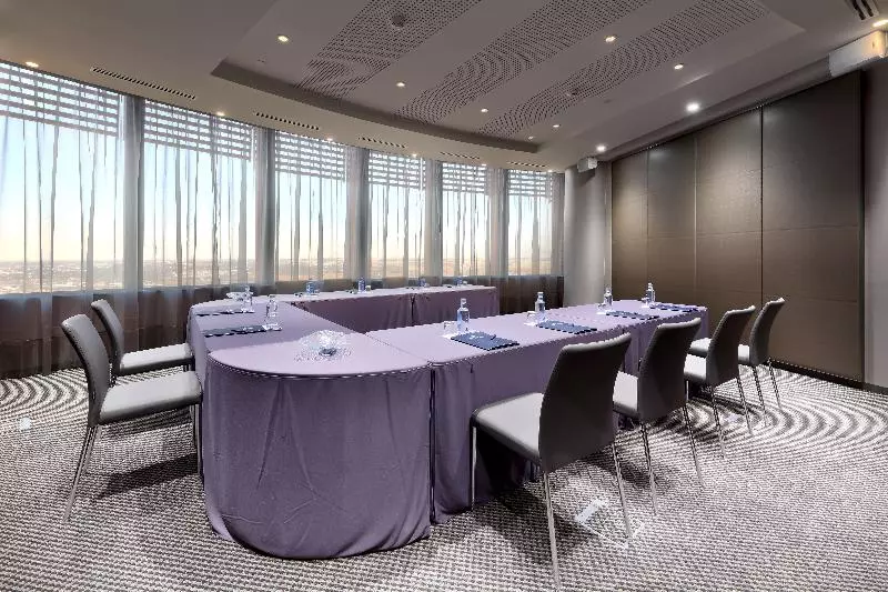 Hotelli Eurostars Torre Sevilla