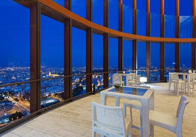 Hotelli Eurostars Torre Sevilla