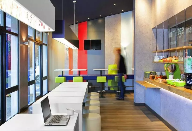 ホテル Ibis Budget Marne La Vallée Bry Sur Marne