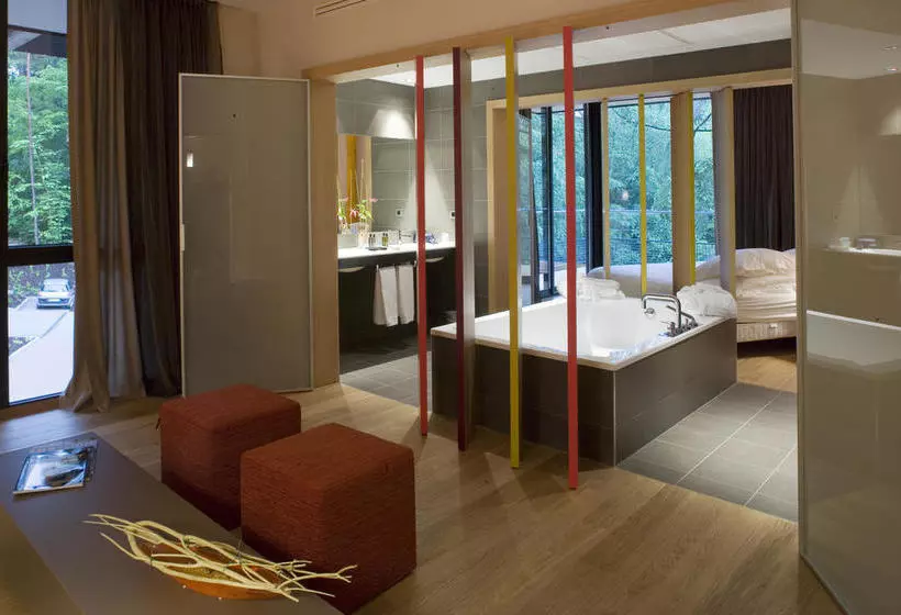 Hotelli Restaurant Hôtel L'arnsbourg