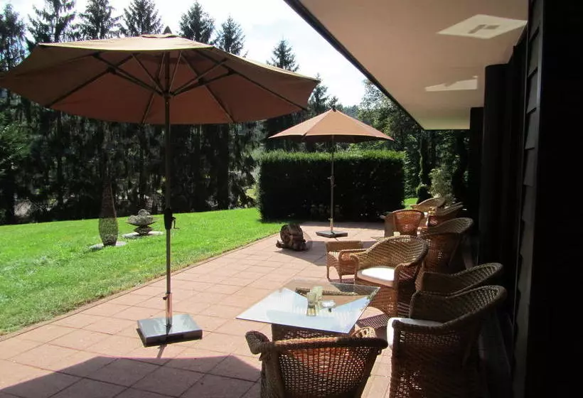 Hotelli Restaurant Hôtel L'arnsbourg
