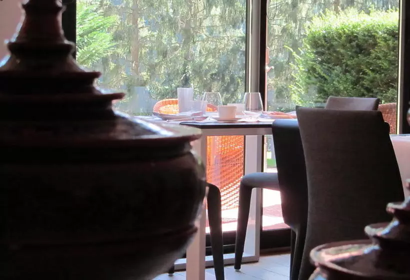 Hotelli Restaurant Hôtel L'arnsbourg