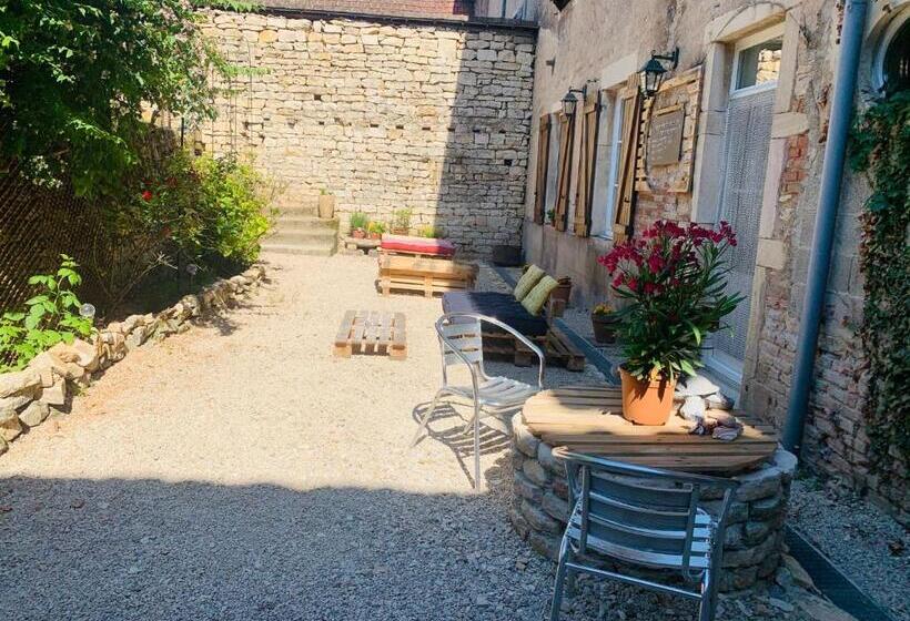 בית מלון כפרי Le Chardon