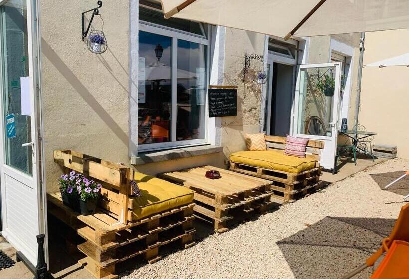 בית מלון כפרי Le Chardon