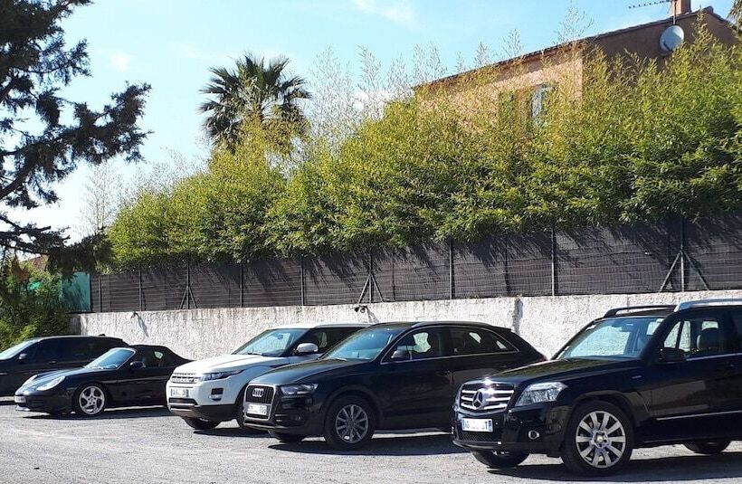 Отель Les Jardins De Bormes, Sauna & Jacuzzi