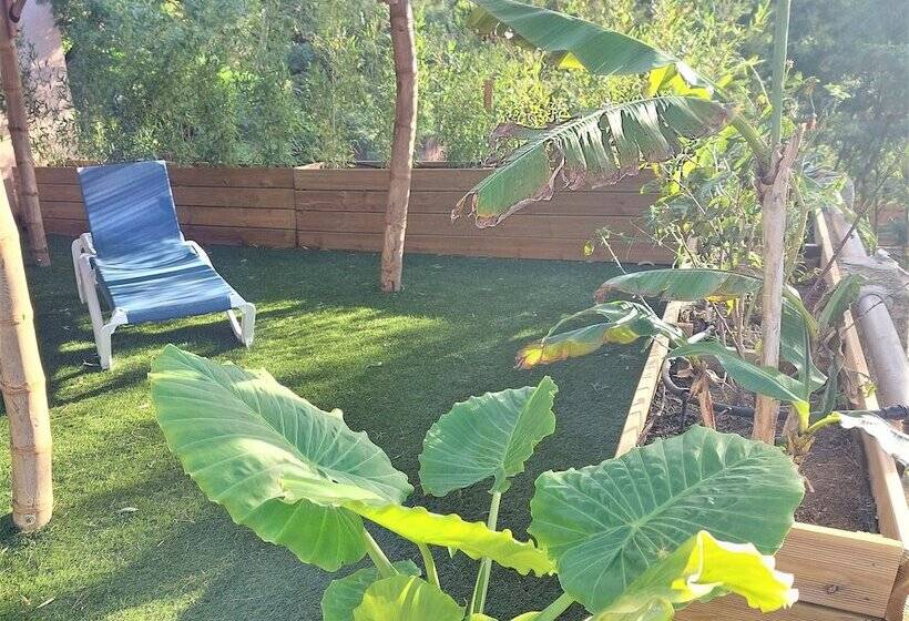 Отель Les Jardins De Bormes, Sauna & Jacuzzi