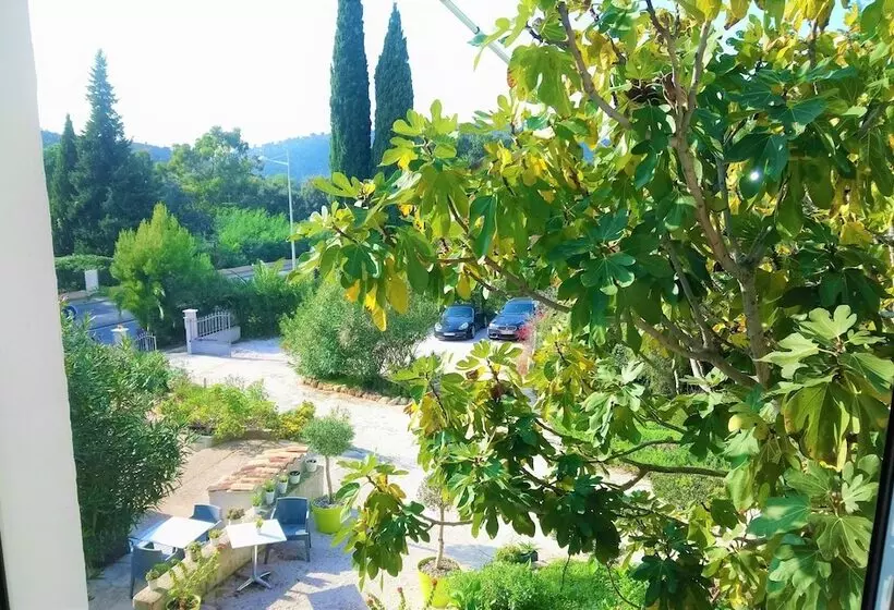 Hotelli Les Jardins De Bormes, Sauna & Jacuzzi