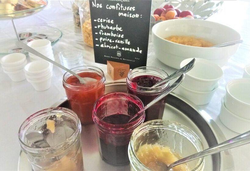 Отель Les Jardins De Bormes, Sauna & Jacuzzi