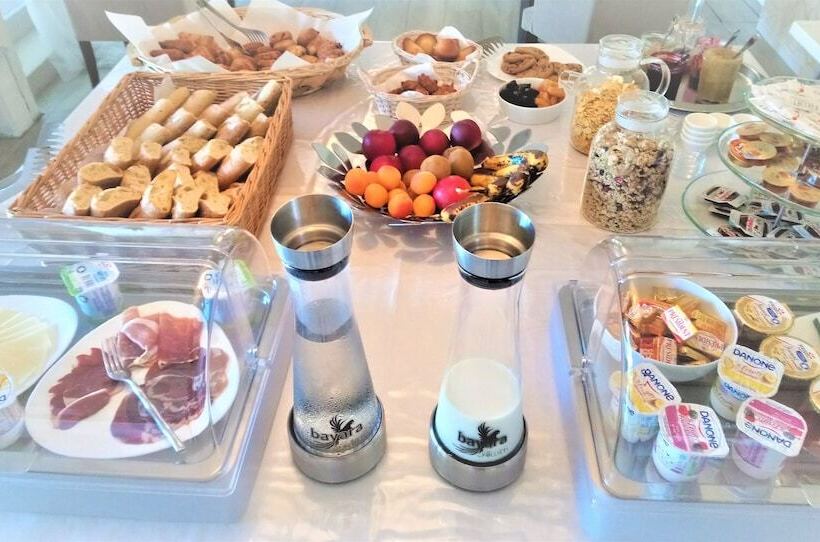 Отель Les Jardins De Bormes, Sauna & Jacuzzi