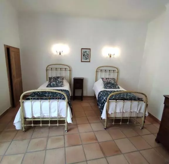 ホテル Logis Hôtel Restaurant Gîte La Bastide Du Vébron