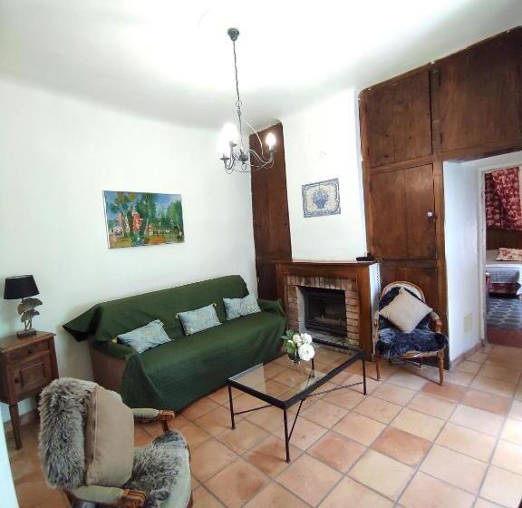 בית מלון כפרי Logis Hôtel Restaurant Gîte La Bastide Du Vébron