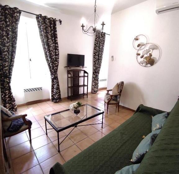 בית מלון כפרי Logis Hôtel Restaurant Gîte La Bastide Du Vébron