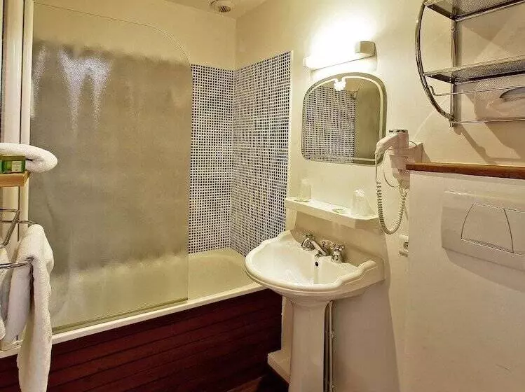 هتل Logis Hôtel La Chaize