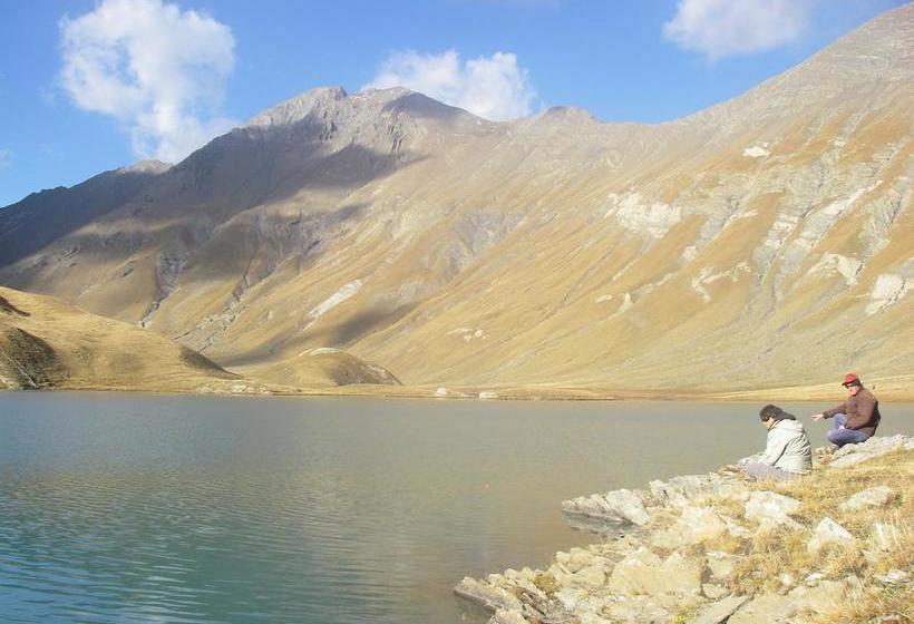 בית מלון כפרי Les Barnieres