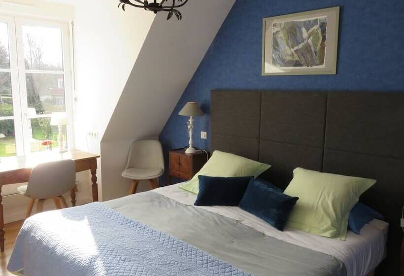 تختخواب و صبحانه A La Maison Du Héron