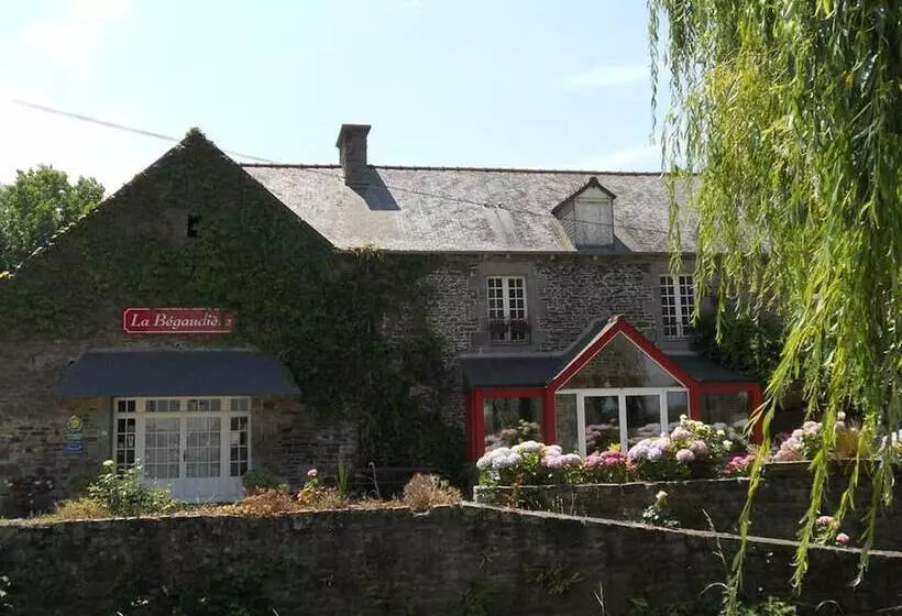 ベッドアンドブレックファースト Chambres D'hôtes La Bégaudière