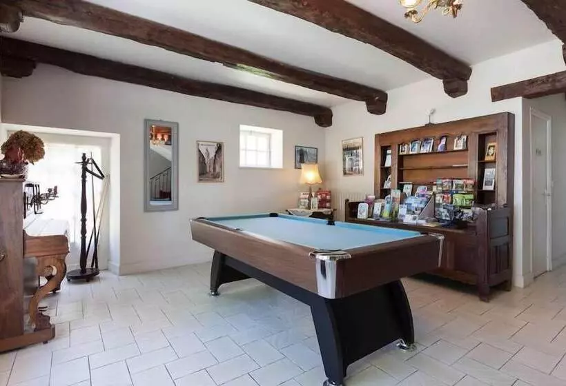 ベッドアンドブレックファースト Chambres D'hôtes La Bégaudière