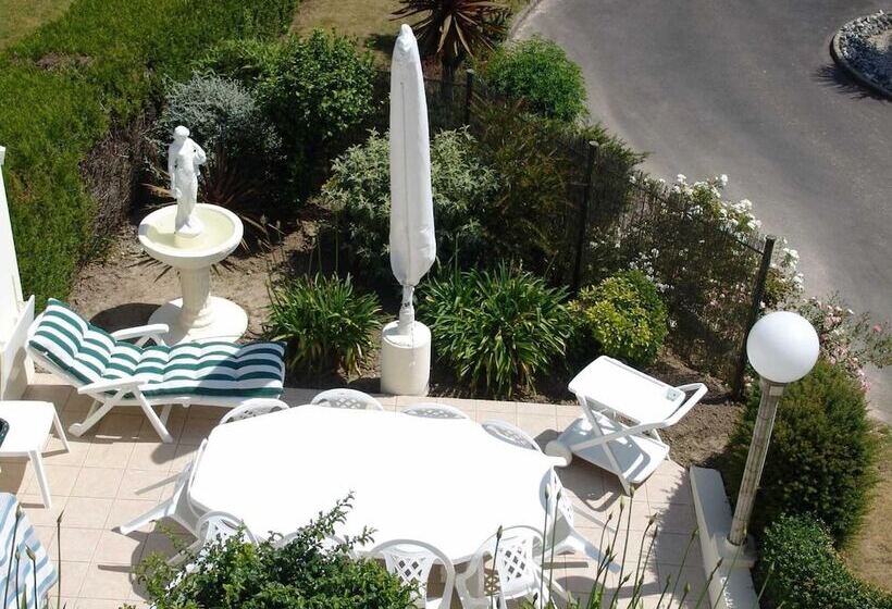 Aamiaismajoitus (B&B) Chambres D'hôtes La Mansardière