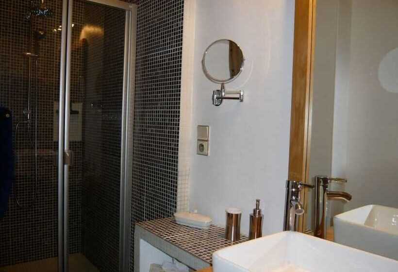 مبيت وإفطار Chateau Le Baudou