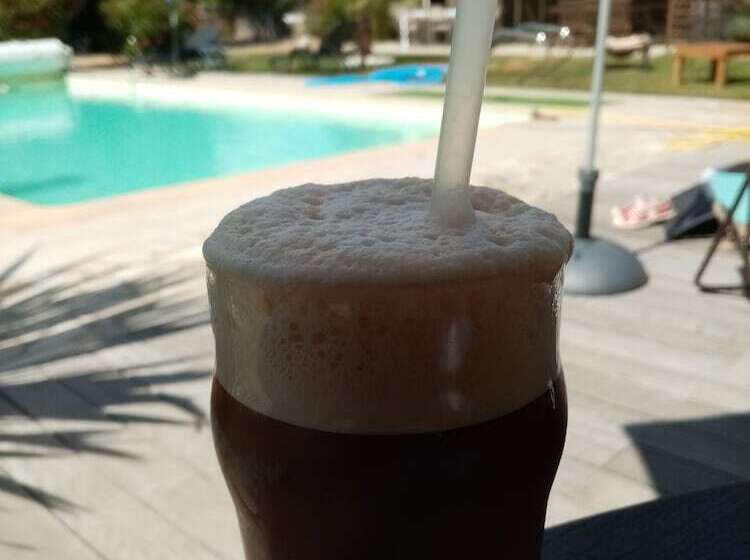 Nocleg ze śniadaniem La Girouardière