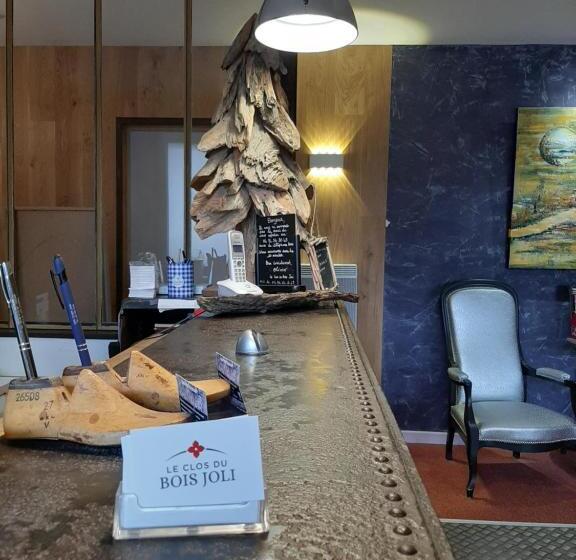 مبيت وإفطار Le Clos Du Bois Joli