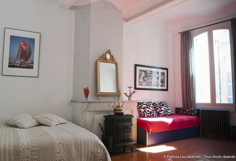 تختخواب و صبحانه Le Rayon Vert