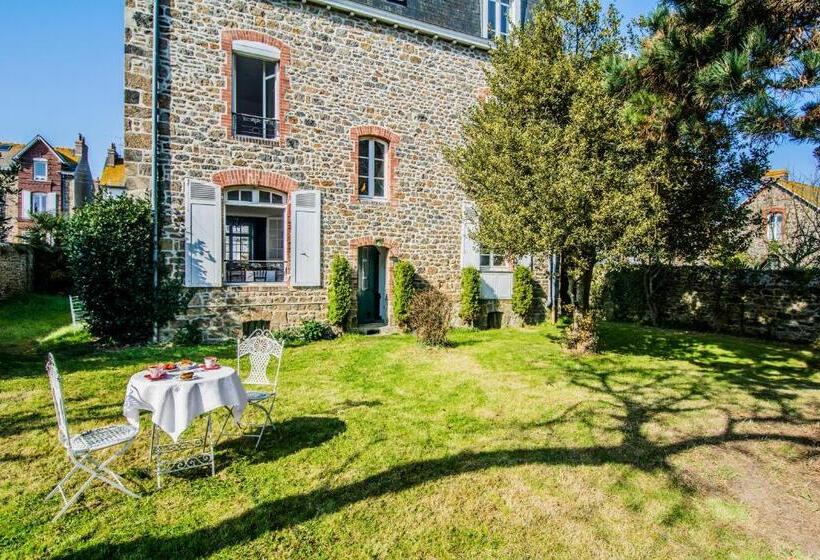 Bed and Breakfast Villa Athanaze