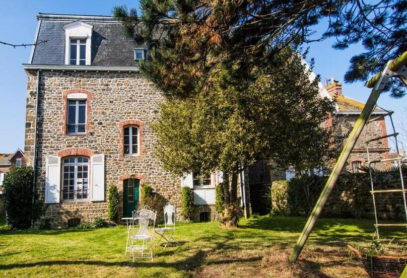 Bed and Breakfast Villa Athanaze