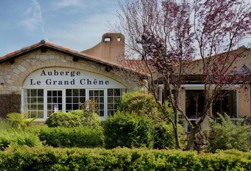 ホテル Auberge Du Grand Chene