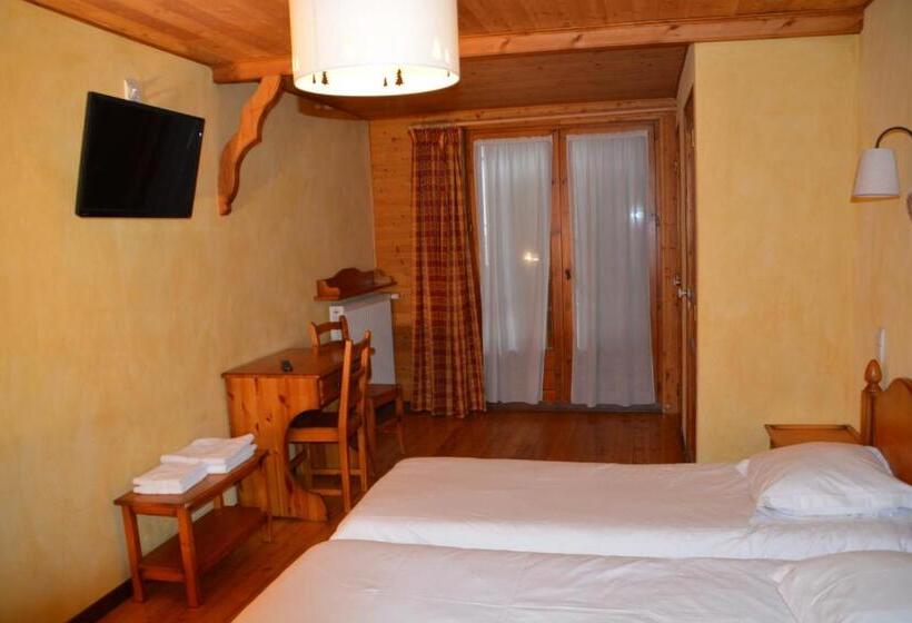 هتل Hôtel Alpis Cottia