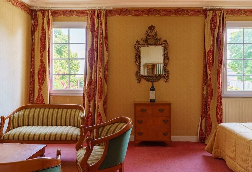 Отель Hôtel De Margaux