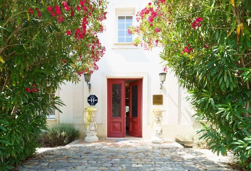 Отель Hôtel De Margaux