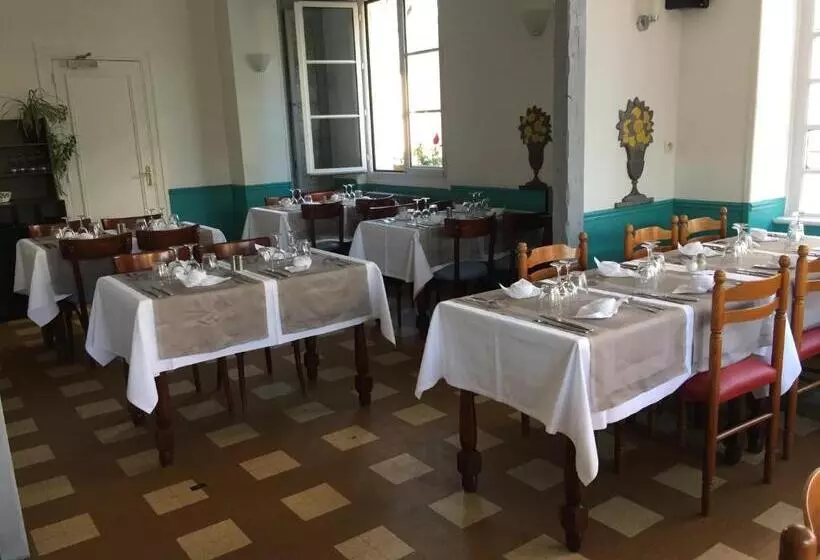 ホテル Hôtel Du Cygne