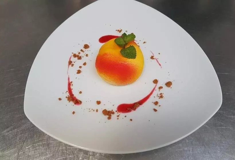 ホテル Hôtel Du Cygne