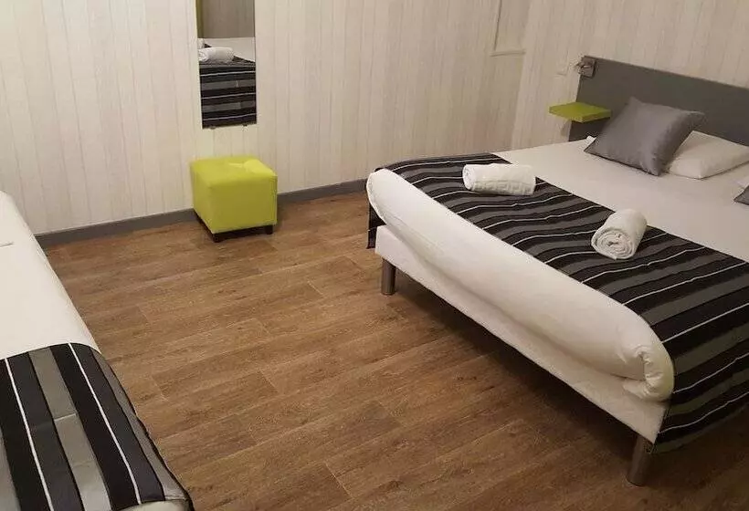 Hotelli Hôtel La Mirandole