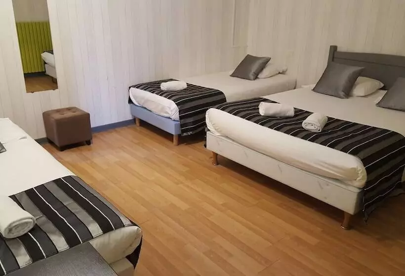 Hotelli Hôtel La Mirandole