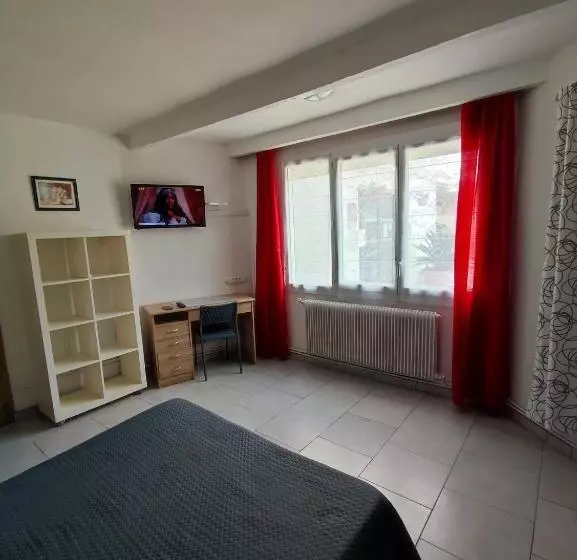 ホテル Hôtel Le Calypso