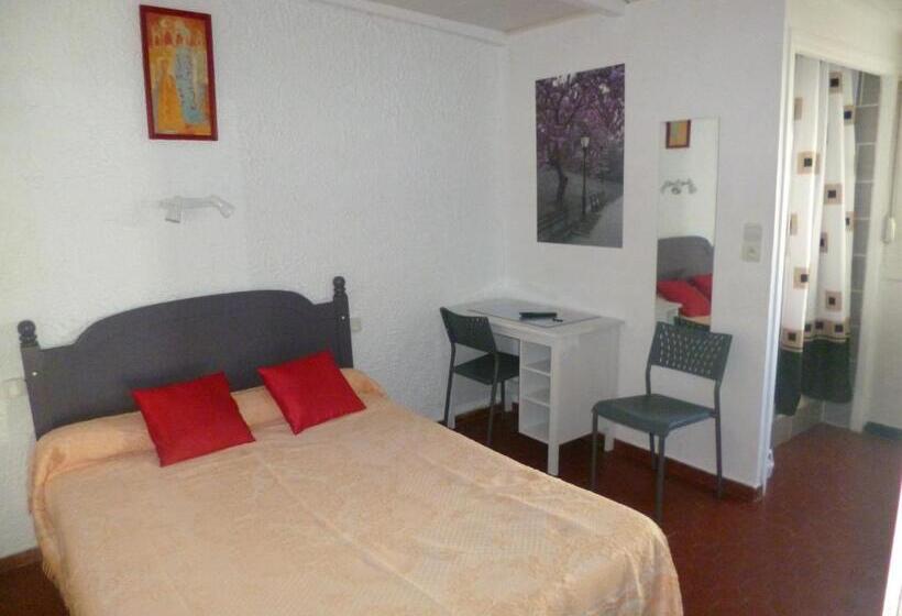 Hotel Hôtel Le Calypso