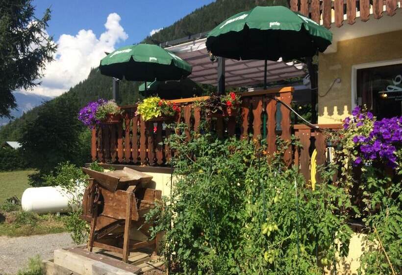 فندق Hôtel Les Dômes De Miage