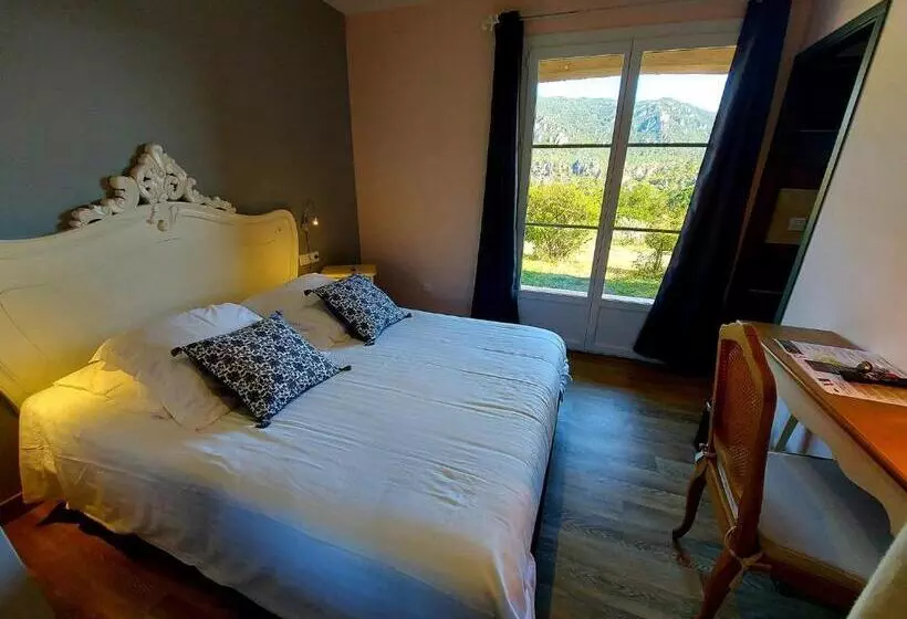 ホテル Hôtel Les Hauts De Mourèze