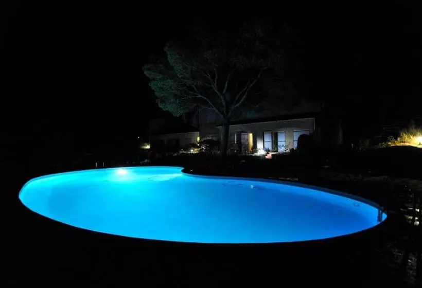 ホテル Hôtel Les Hauts De Mourèze