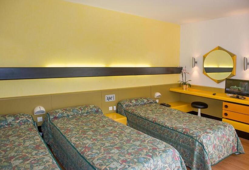 فندق Hôtel Urbain V