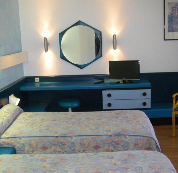 فندق Hôtel Urbain V